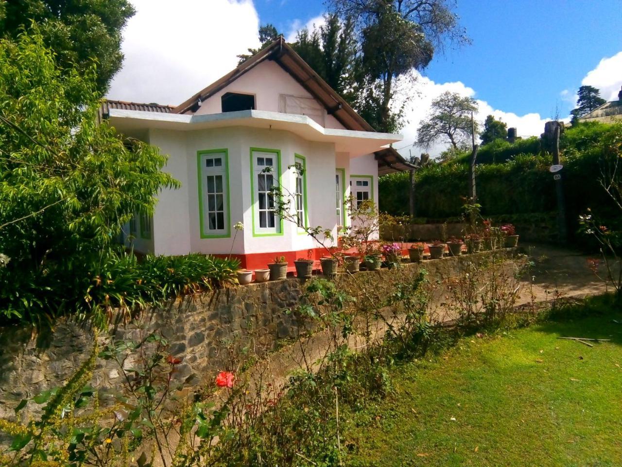 Nuwara Eliya Mountain View Homestay Exterior photo